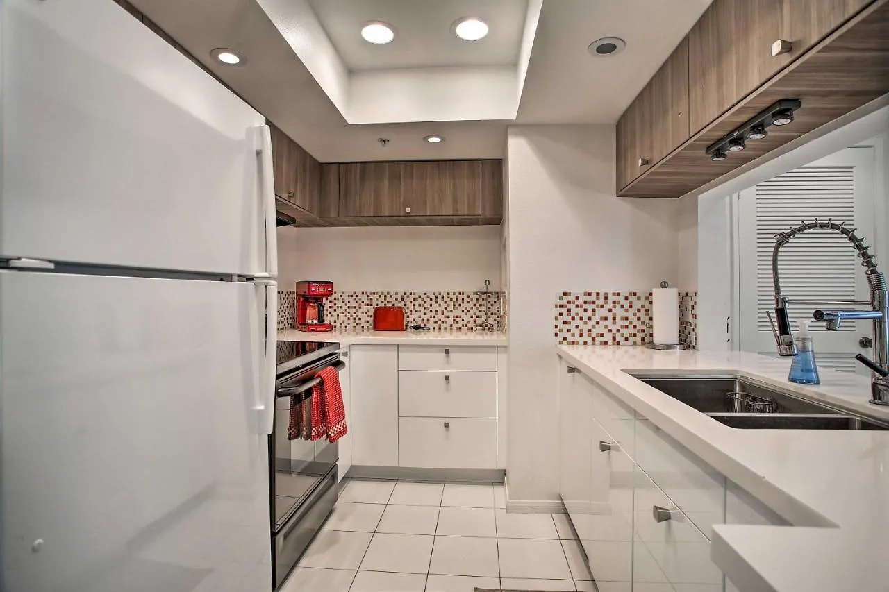 Palm Springs Retreat With Pool Access, Near Downtown Apartamento  Palm Springs