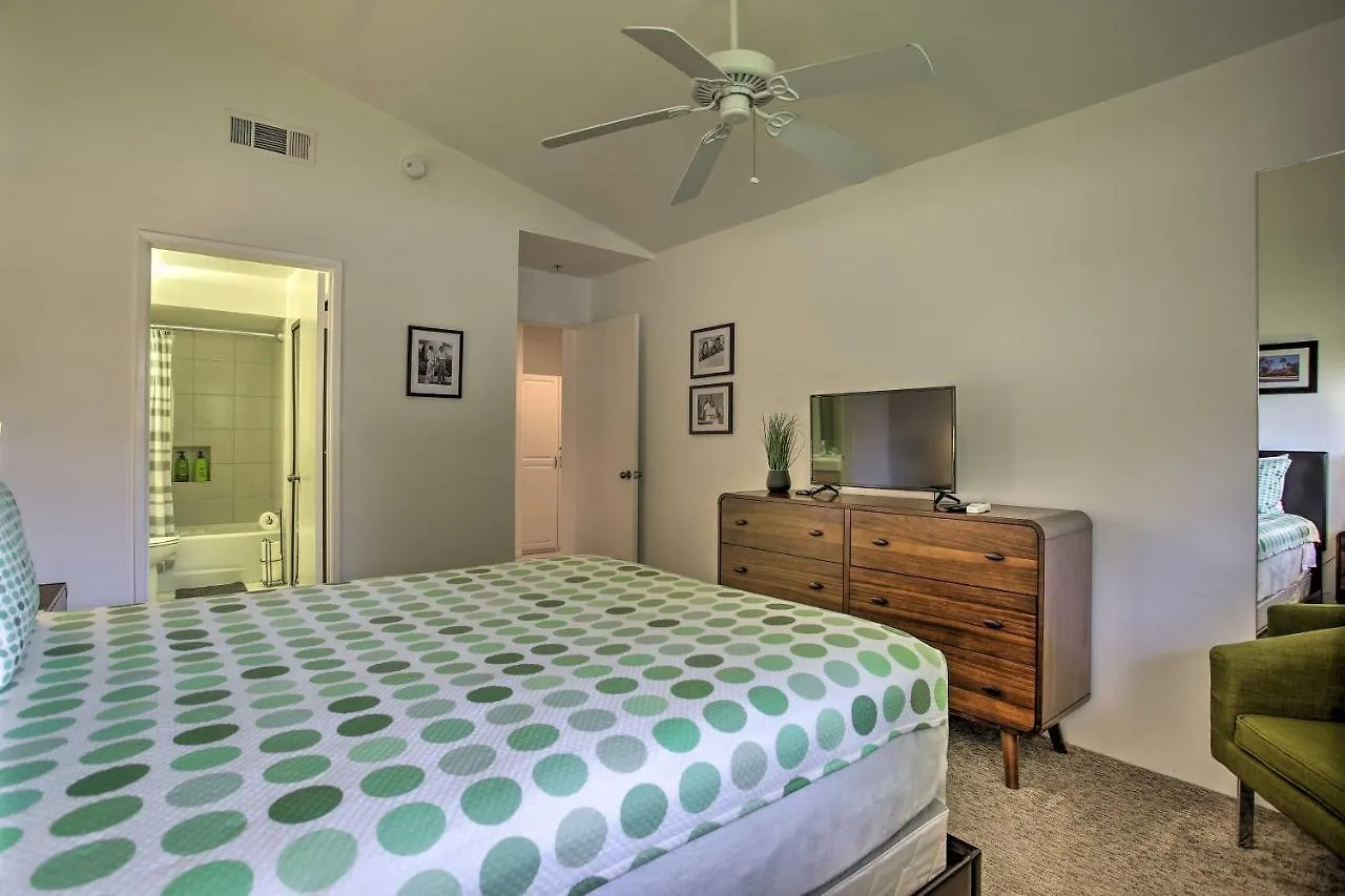 Palm Springs Retreat With Pool Access, Near Downtown Apartamento Palm Springs